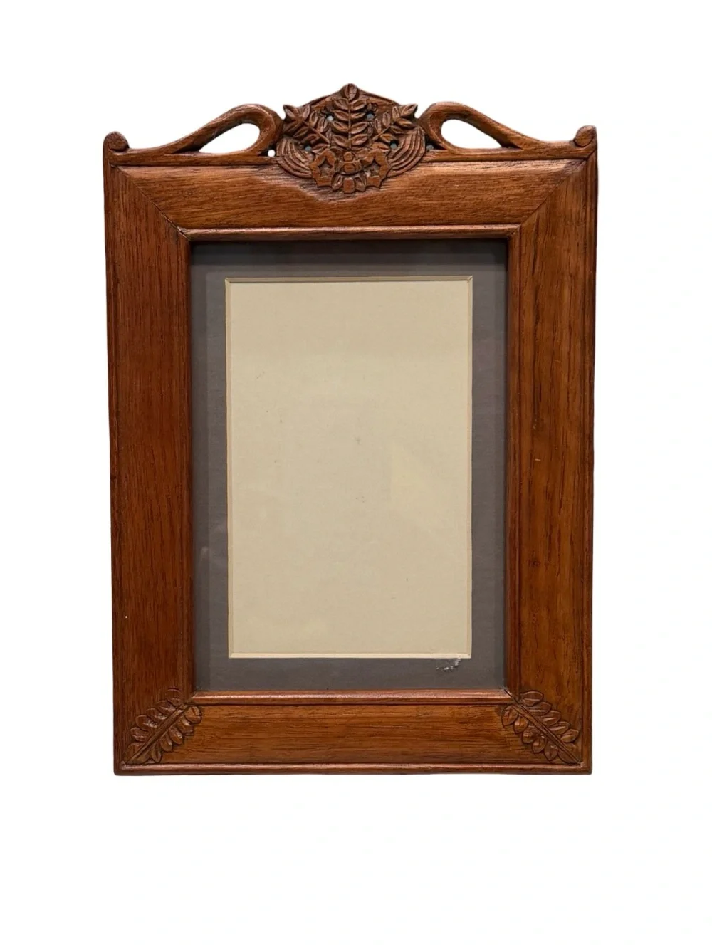 Vintage Style Wood 4x6 Picture Frame Ornate Carved Floral Top Brown